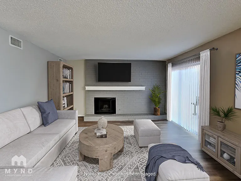 Del Estrado Townhomes — Photo 77