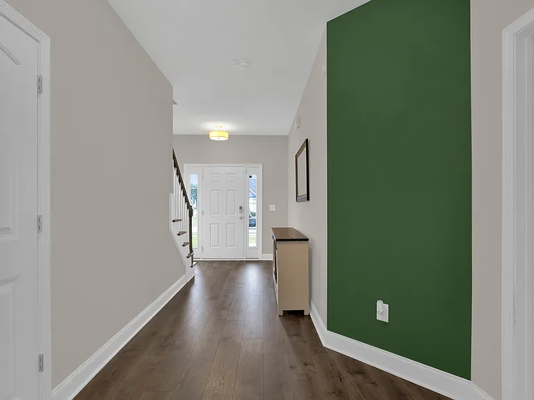 112 Verdmont Dr — Photo 3