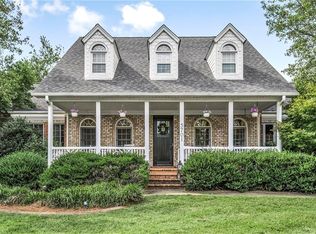 5701 Foxbury Dr, Oak Ridge, NC 27310