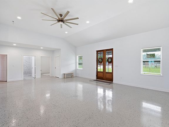 4th image of 151 Kasberg Rd