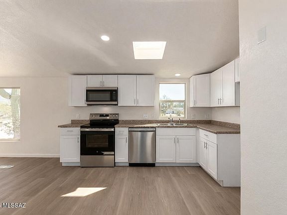 5th image of 11300 W Najo Ln