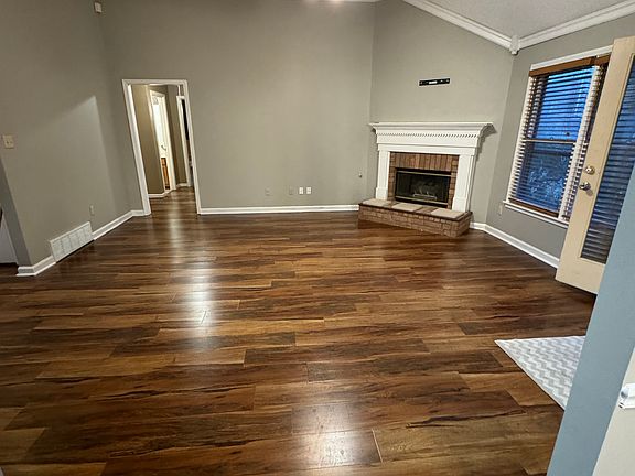 5th image of 9080 Chimneyrock Blvd
