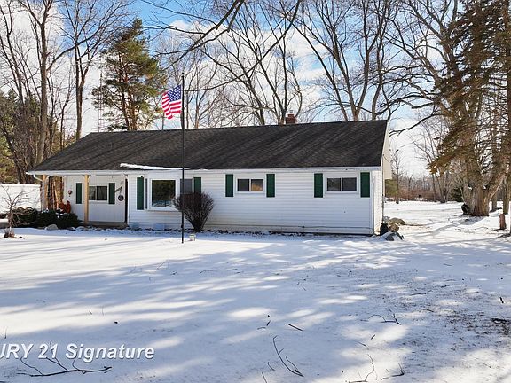 3rd image of 11345 Potter Rd