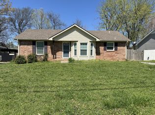 347 Erie Dr, Clarksville, TN 37040