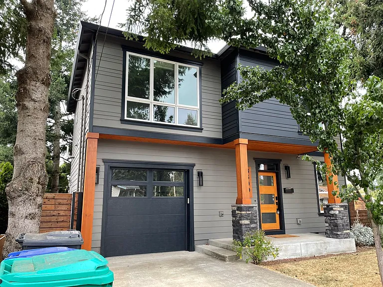 6509 SE 62nd Ave — Photo 2