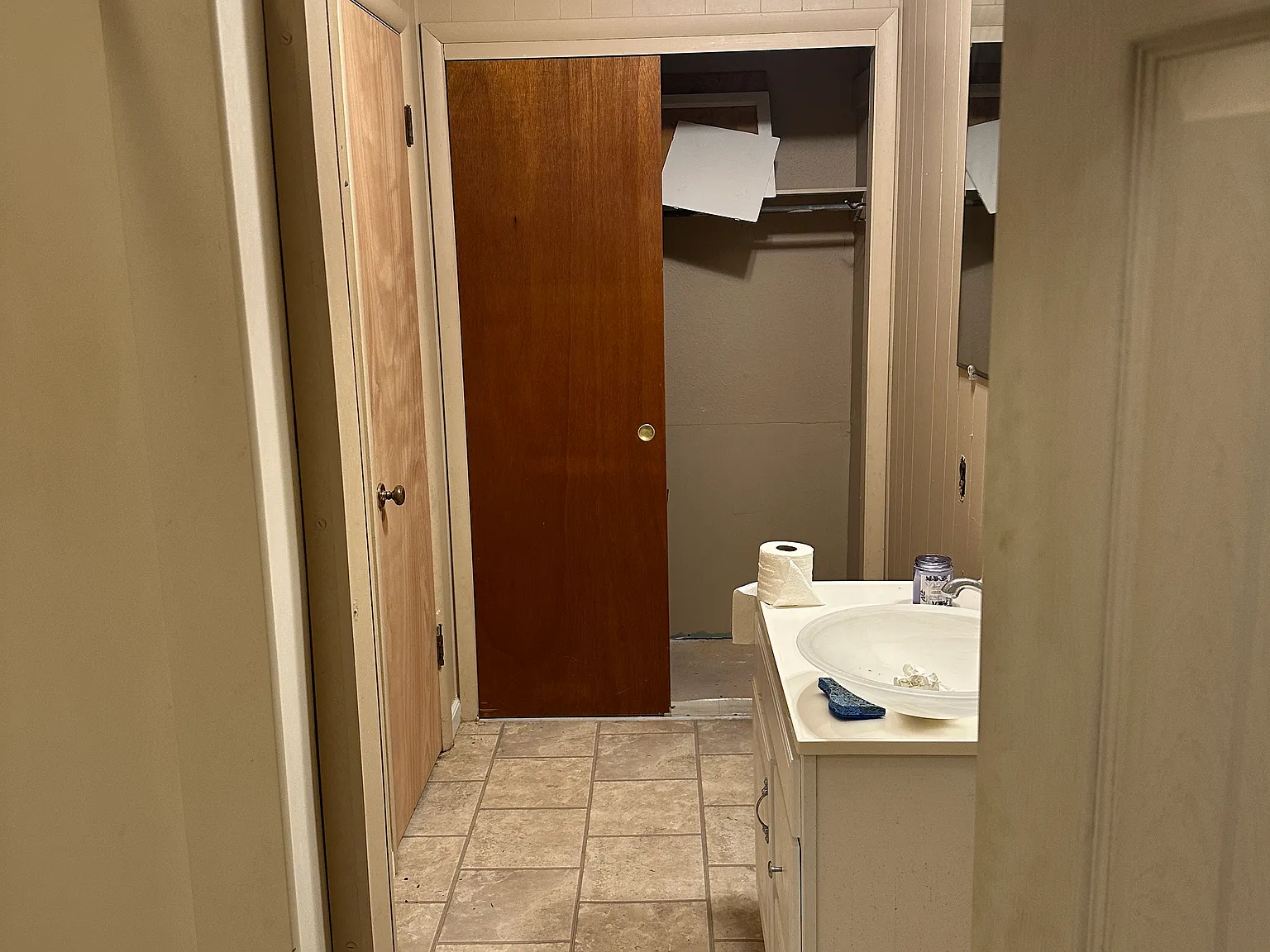 3 bed, 1668 sqft, $950 — Photo 4