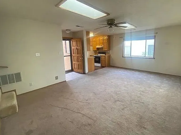 10207 Gutierrez Rd NE — Photo 12