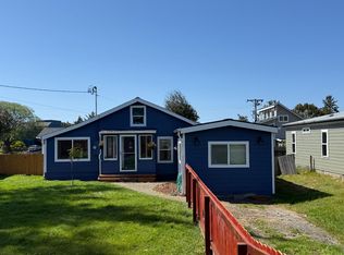 358 S Wall St, Coos Bay, OR 97420
