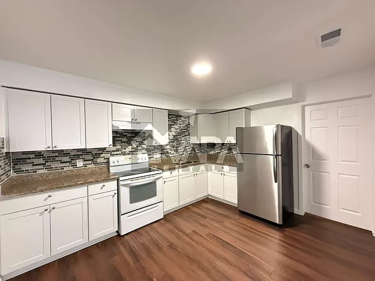 407 Creath Pl — Photo 5