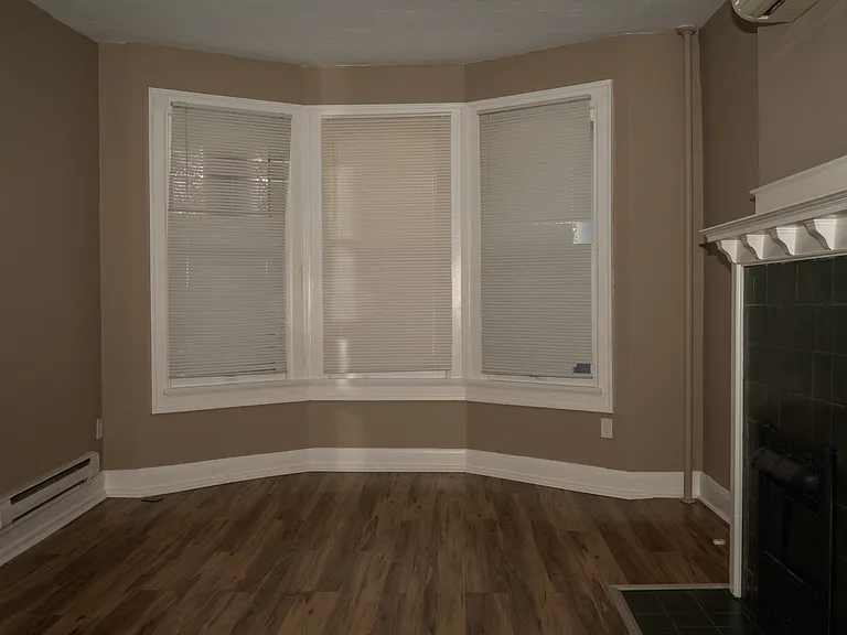 1717 N Talbott St #2 — Photo 8