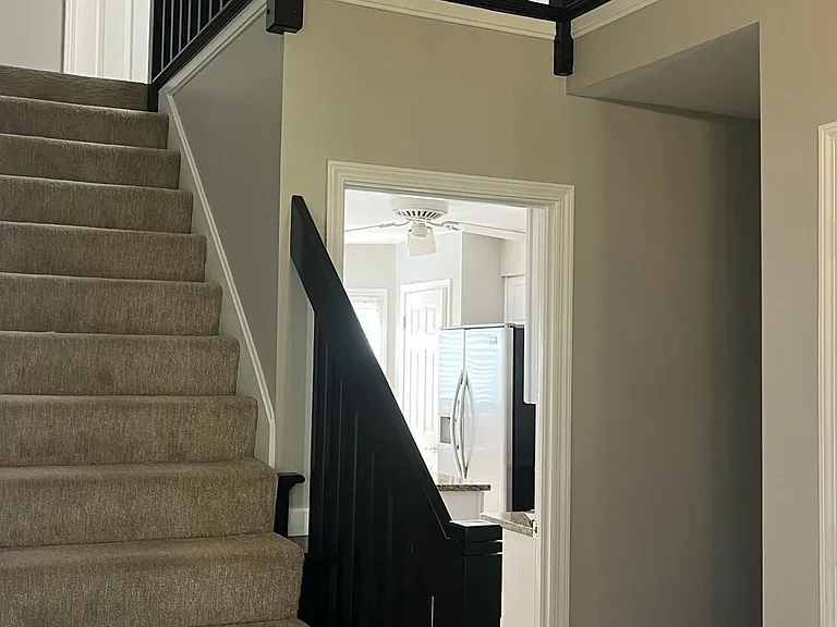 402 Trinity Hills Ln — Photo 10