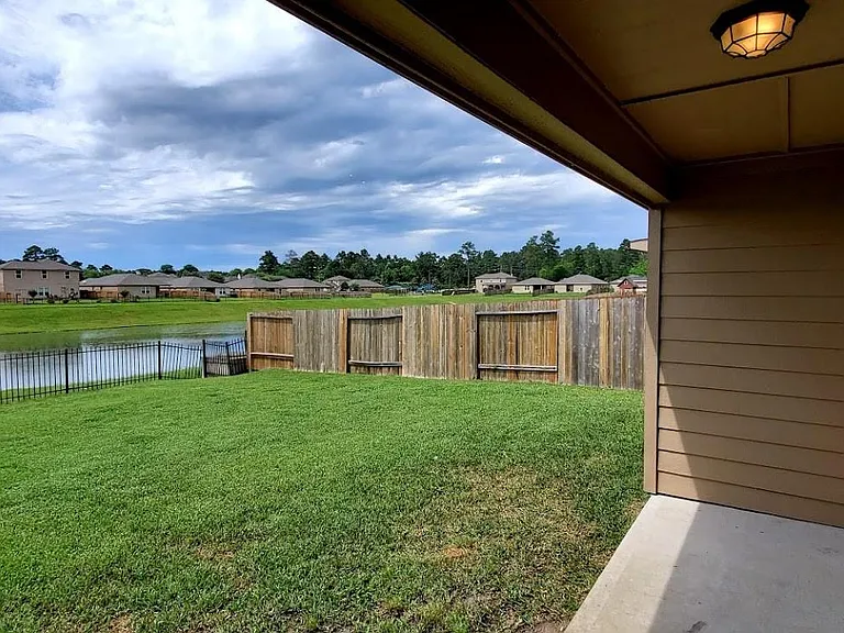30911 E Lost Creek Blvd — Photo 4