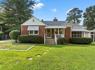 220 Laurel Ave W, Greenwood, SC 29649