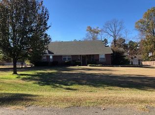 115 Oakview Dr, Texarkana, TX 75501