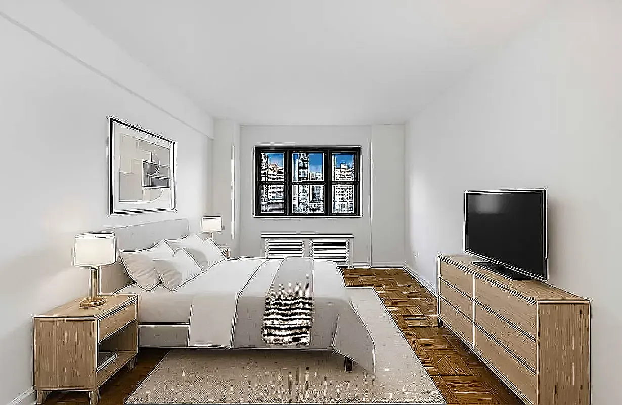 165 East 35th Street — Photo 3