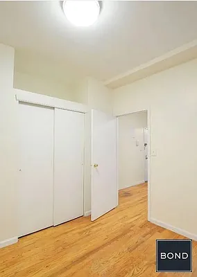 Rented by Bond New York | media 18