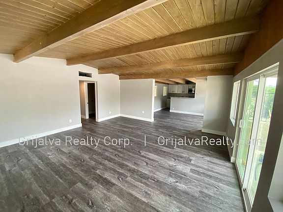 4th image of 2923-2941 E 10th St #2935