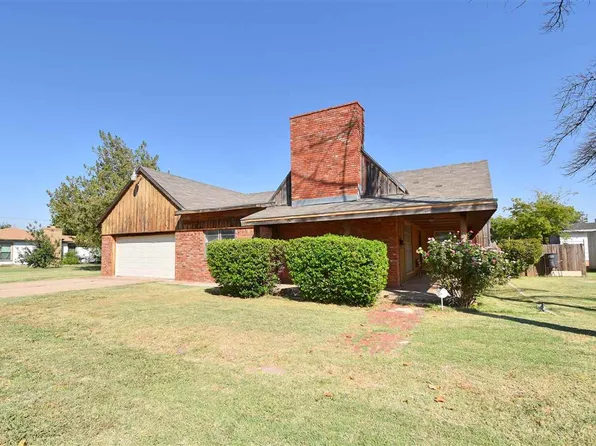 316 S 16th St, Frederick, OK 73542