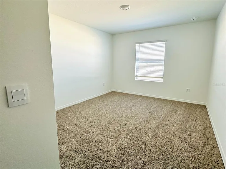 1335 Tallowwood Ln — Photo 14