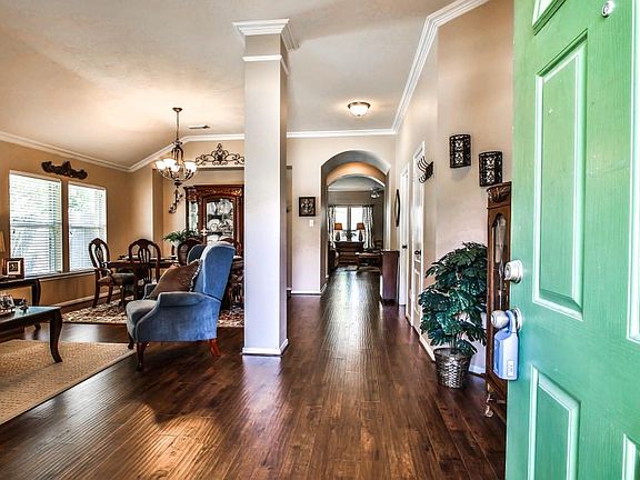 4th image of 16130 Horseshoe Hill Ct