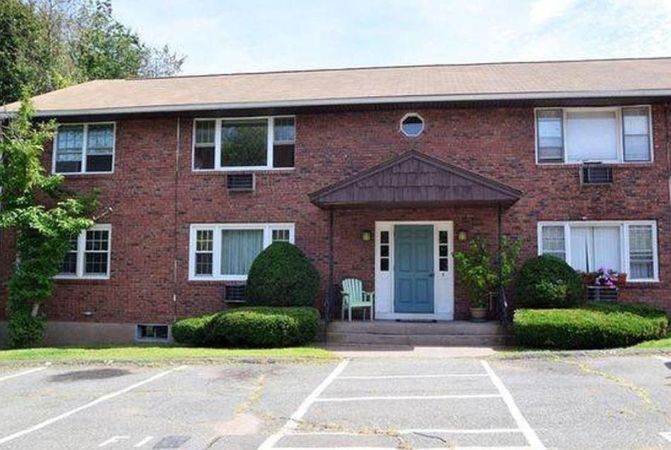 1st image of 137 Vernon Ave #E4