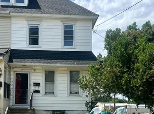 2 Beloit Ave #B, Audubon, NJ 08106