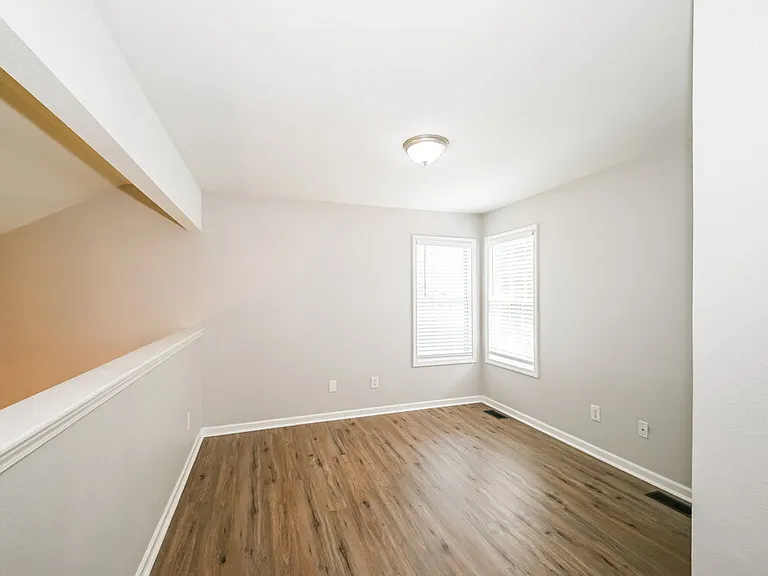 1422 Majestic Meadow Dr — Photo 9