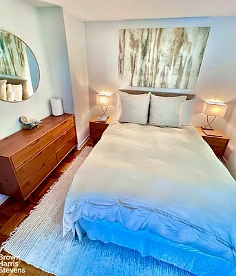 Rented by Brown Harris Stevens | media 10