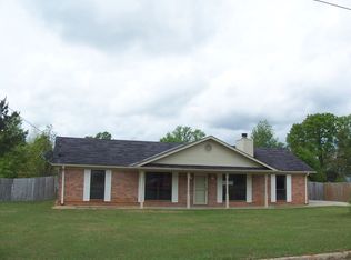 295 Juniper Dr, Ozark, AL 36360