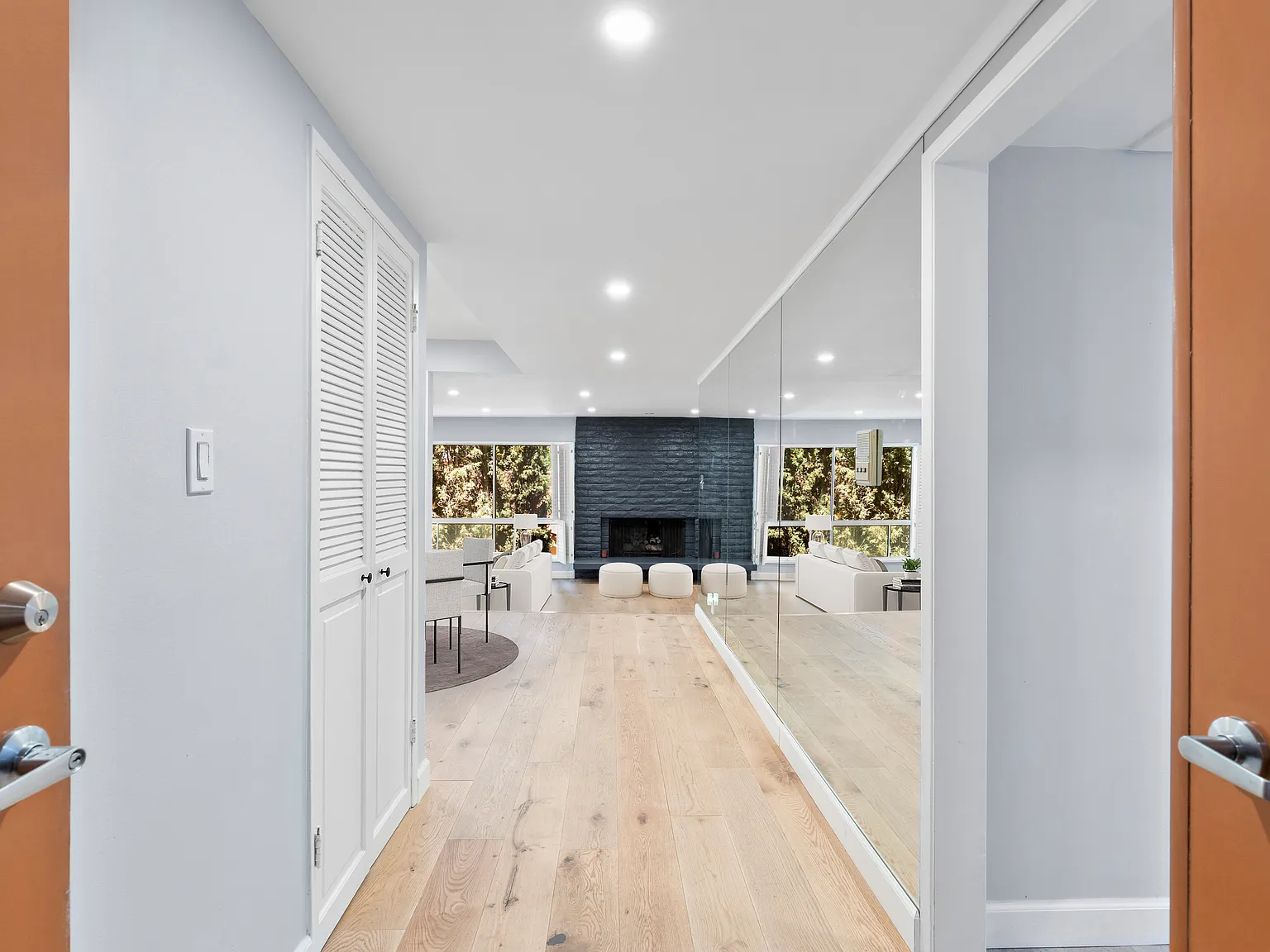 2 bed, 1266 sqft, $3,599 — Photo 3