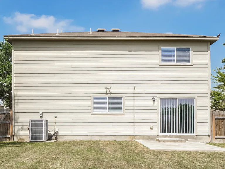 8714 Sunview Park — Photo 14