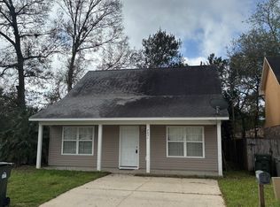 7051 Heather Oaks Dr, Pensacola, FL 32506