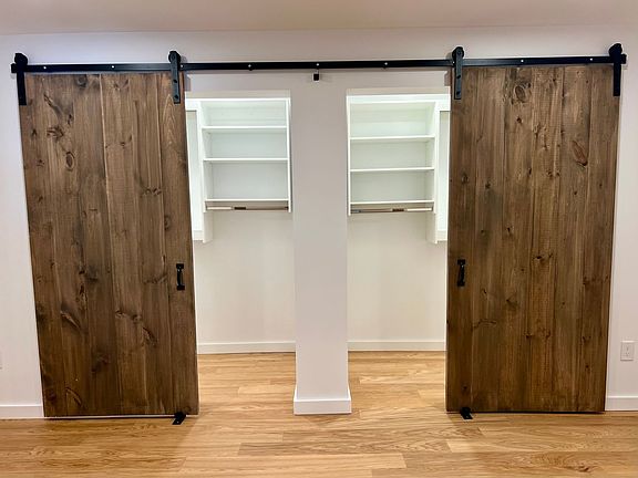 5th image of 179 Butternut St #7