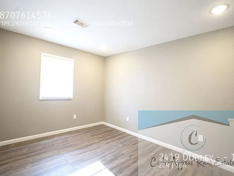 2419 Dudley St #14 — Photo 8