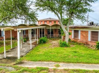 1201 Gregory St, Taft, TX 78390