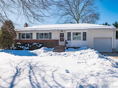36 Sinclair Drive, Greenlawn, NY, 11740