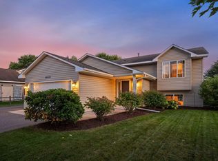 10555 56th St NE, Albertville, MN 55301