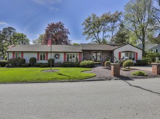 13 Jeffrey Rd, Billerica, MA 01821