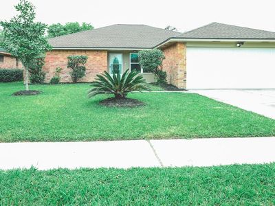 10002 Charmont Rd, La Porte, TX, 77571