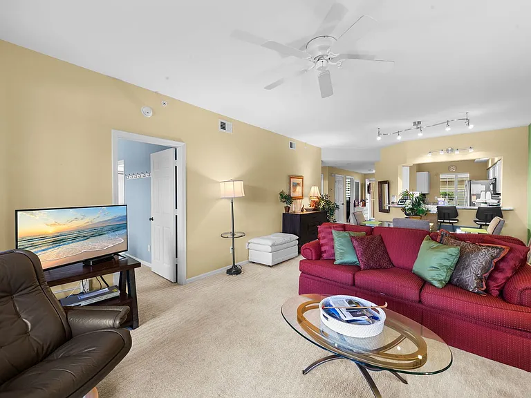 4201 Sawgrass Point Dr #102 — Photo 13