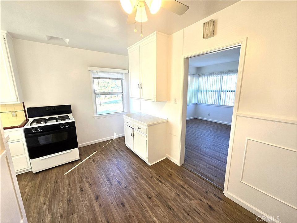 1st image of 662 W Glenoaks Blvd #4