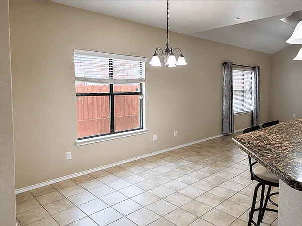 8123 Grissom Post — Photo 14