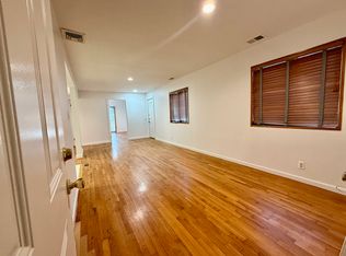 248-09 41st Ave #1, Little Neck, NY 11363