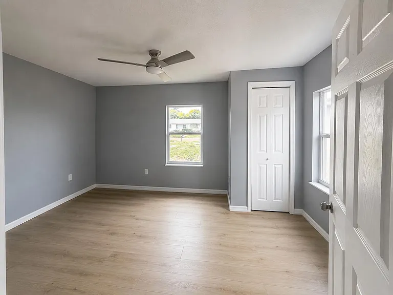 1008 W Grace St — Photo 4