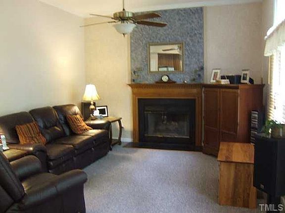 Tall ceiling, cozy fireplace