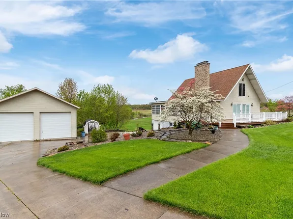 191 Burbank St, Creston, OH 44217