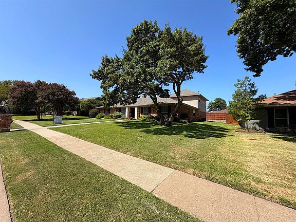 2nd image of 3303 Canyon Creek Dr