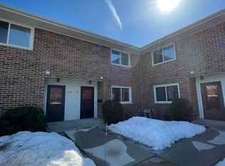 4142 N 104th St #6, Milwaukee, WI 53222