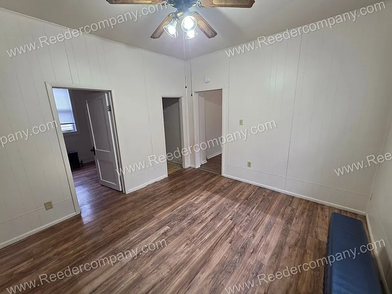 3915 Catalpa Street — Photo 6