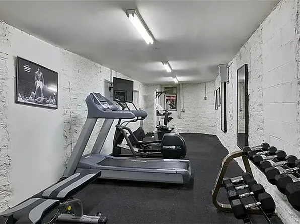 305 West 150th Street 705 image 10 of 11
